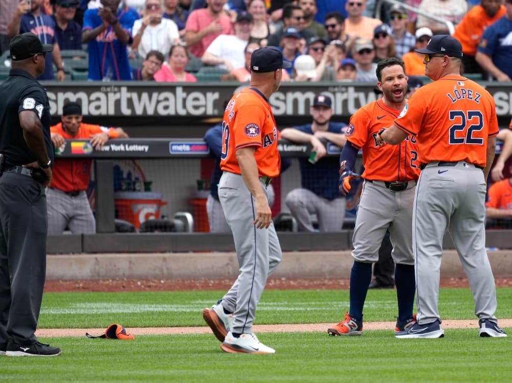 Altuve ejected for 2nd time in MLB career when called out on what appeared to be foul ball