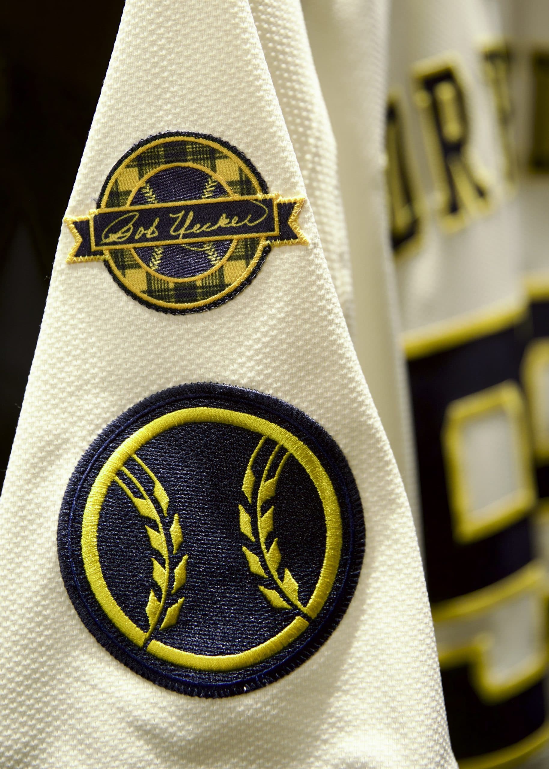 Brewers Unveil Patch They Will Wear on Their Uniforms to Honor Bob Uecker