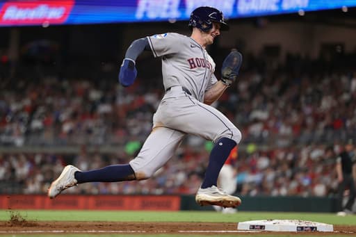 Zach Cole’s stunning debut: Leaping catch, two-run homer spark Astros’ 11-3 win