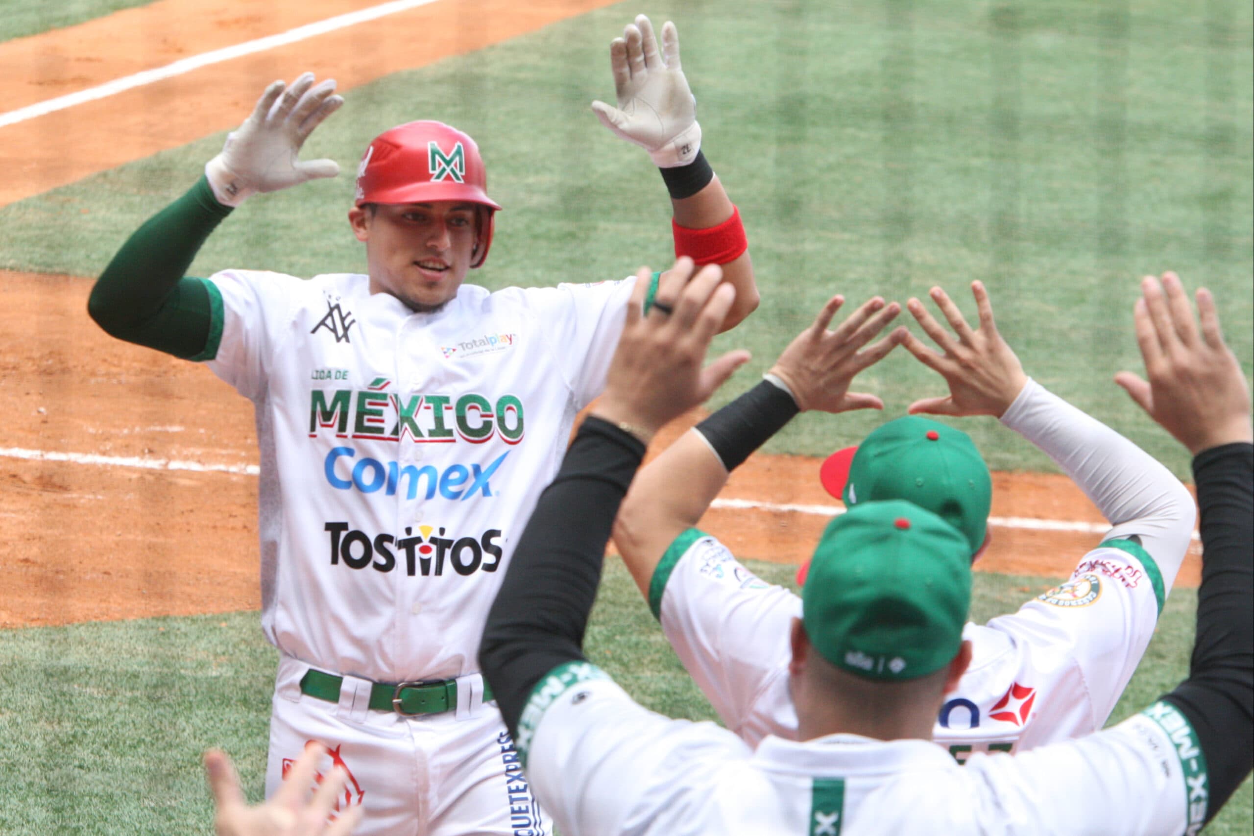 Mexico Tops Colombia 2-1 In Rare Fashion At Caribbean Series