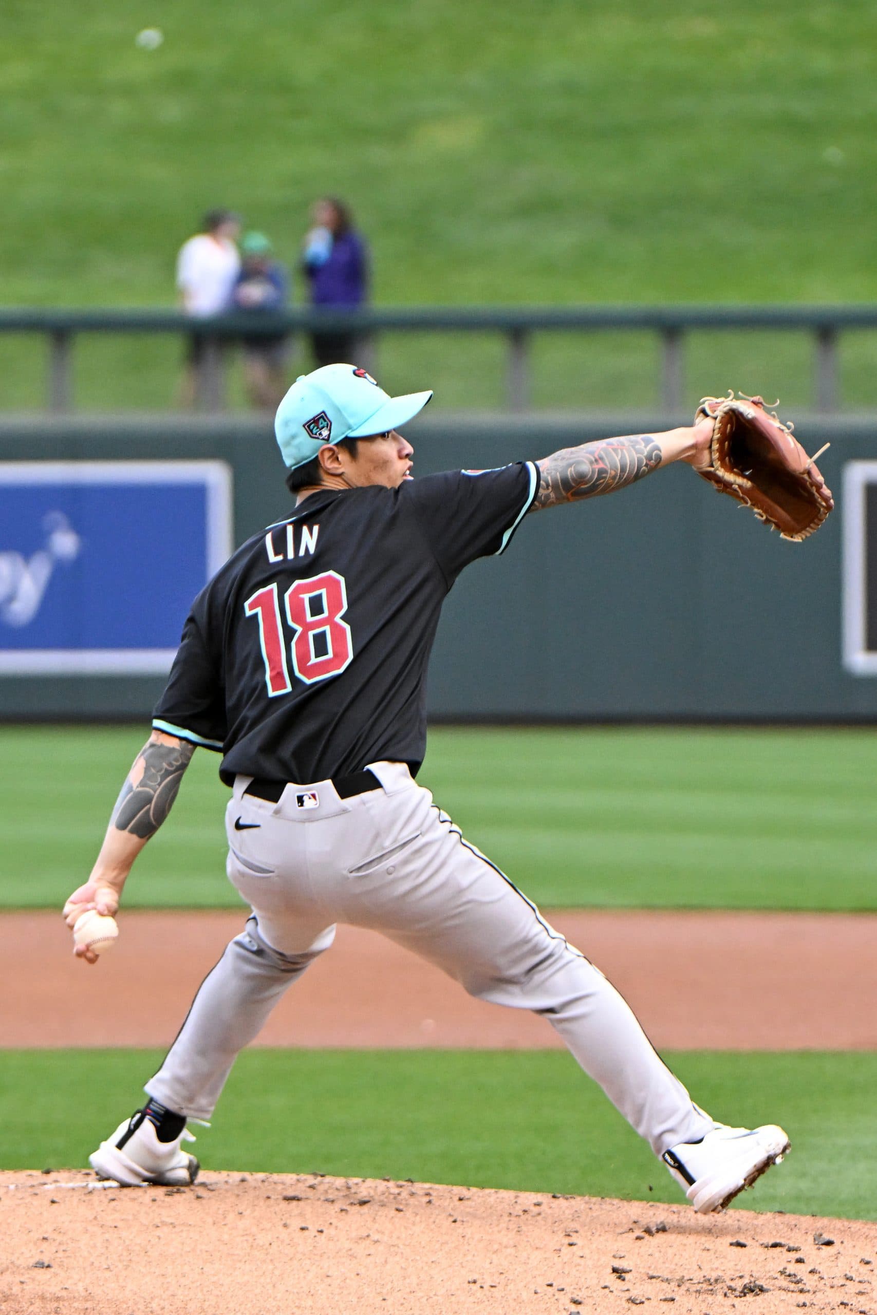 Yu-Min Lin To Pitch With Chinese Taipei At Premier12 Tournament