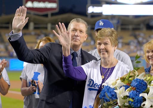Longtime Los Angeles Dodgers organist Nancy Bea Hefley dies at 89