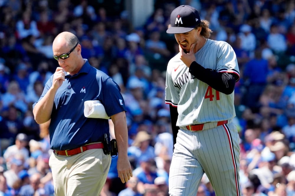 Twins starter Joe Ryan leaves game against Cubs in third inning with right triceps tightness