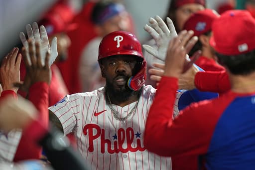 Sosa, García lift the Phillies to a 6-3 comeback win over the Athletics