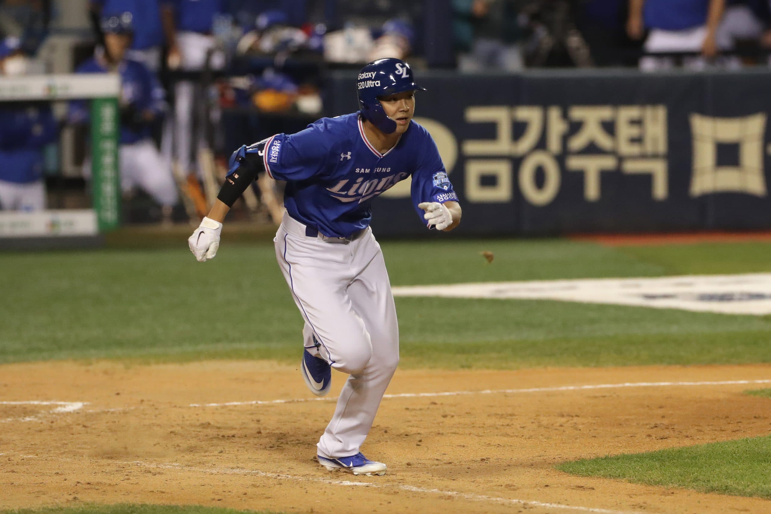 KBO: Lion’s Star Koo Ja-wook to Miss At Least Next Two Games 