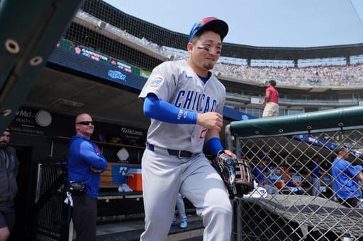 Seiya Suzuki hits two of the five Cubs home runs in a 6-1 win over the Tigers