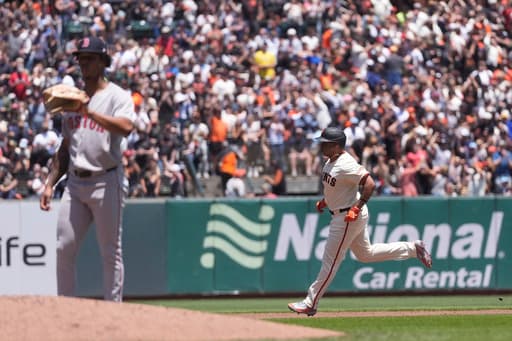 Devers homers against his former team to key 3-2 win for the Giants against the Red Sox