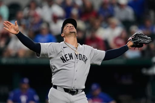 Infielder-turned-reliever Fernando Cruz highlights a night of defensive gems for the Yankees