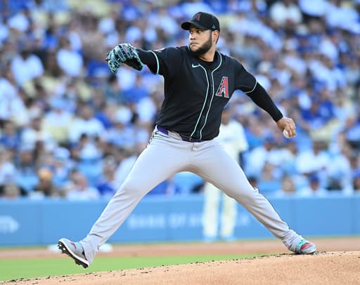 Carroll and Rodriguez lead Diamondbacks past Dodgers 6-1 for 4th straight victory