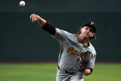 Pirates right-hander Braxton Ashcraft pitches 3 scoreless innings in his major league debut