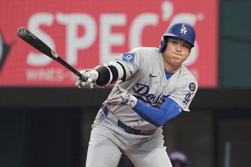 Freddie Freeman’s sac fly, six relievers piece together 1-0 Dodgers win over Rangers
