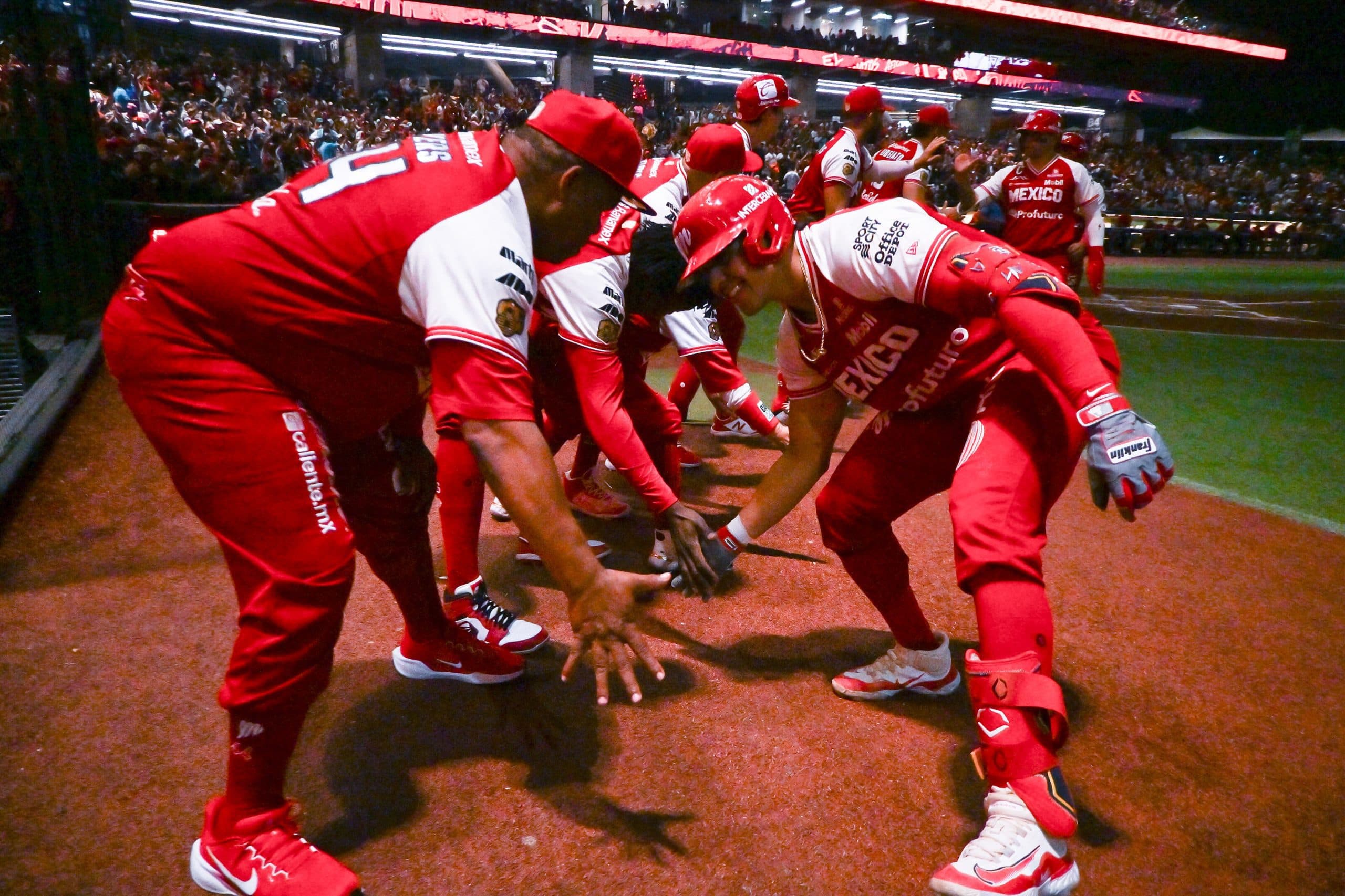 LMB: Diablos Rojos Enter Weekend On 10-Win Streak; Rudy Martin Jr. Signs With Kansas City Royals