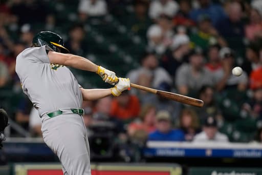 Nick Kurtz becomes first MLB rookie with 4-homer game as Athletics beat Astros 15-3