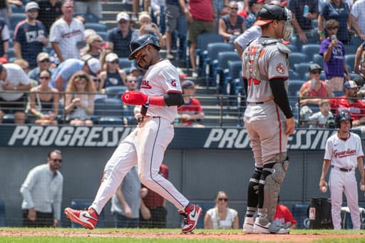 Henderson’s go-ahead RBI single helps Orioles edge Guardians