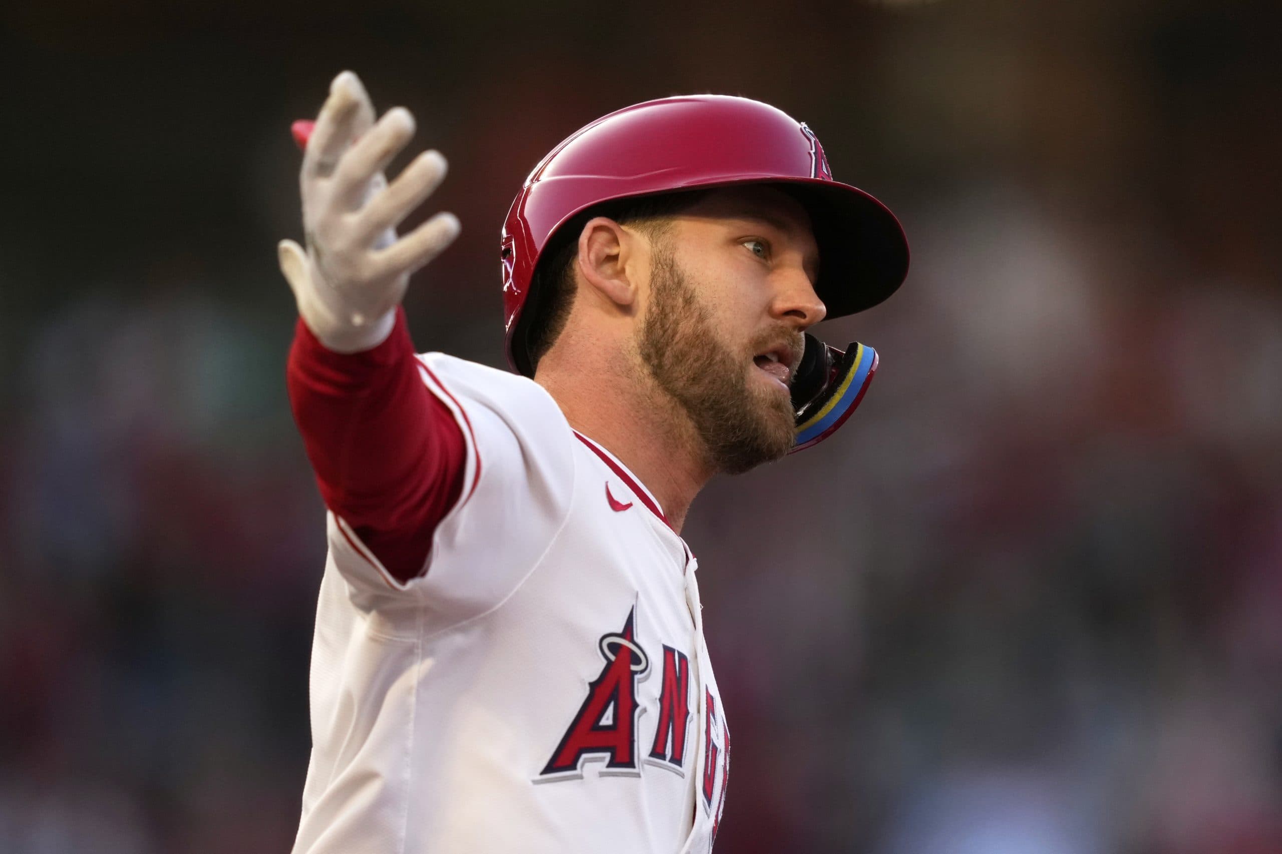 Ward’s 15th homer helps power Angels to 8th straight win, 7-4 over Marlins