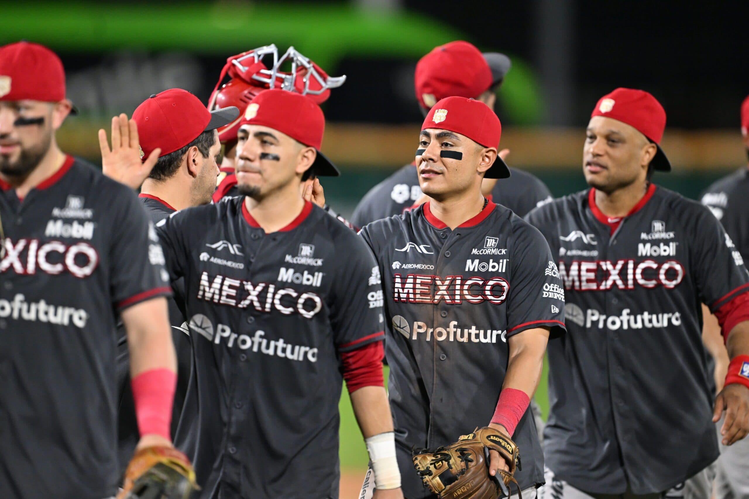 LMB: Diablos Rojos First to Clinch Playoff Berth With Friday Win Against Veracruz