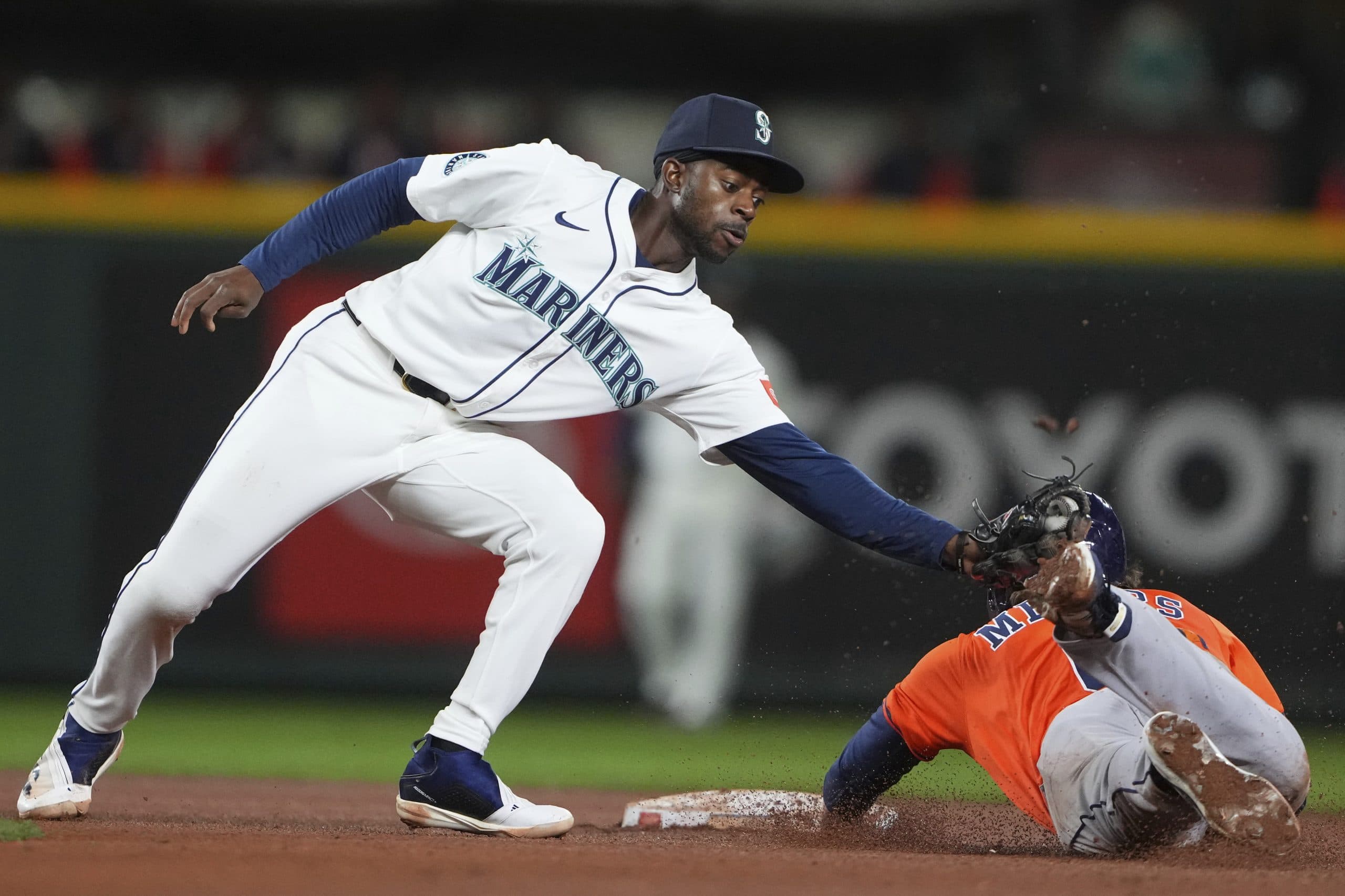 Mariners 2B Ryan Bliss to underdog surgery on torn left bicep and will be out 4-5 months
