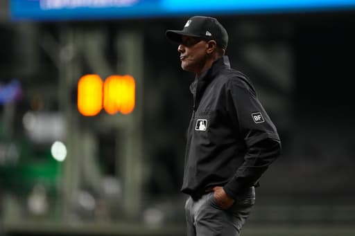 Missed call in Brewers’ victory over Rays puts additional spotlight on Bucknor