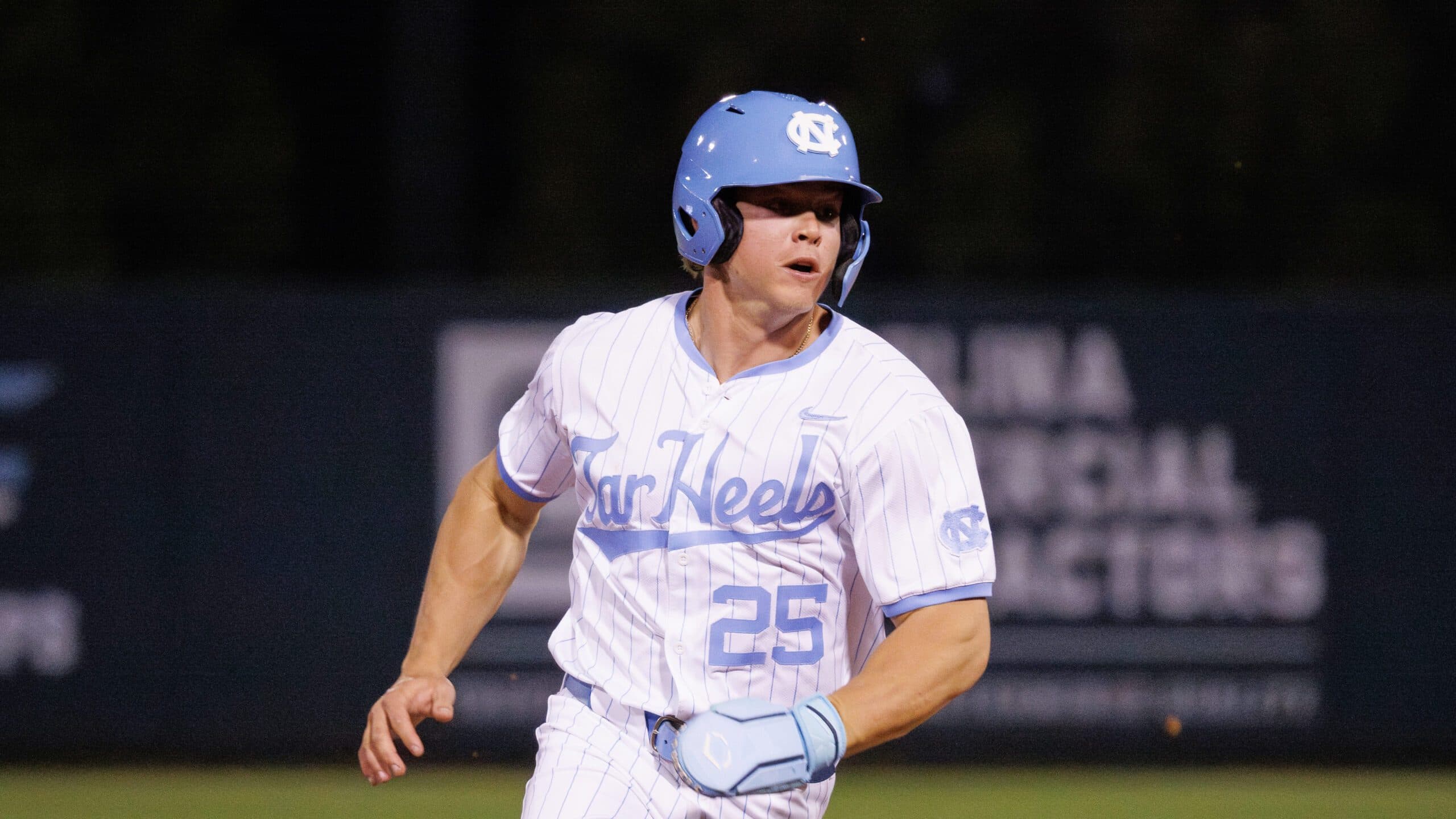 North Carolina Tar Heels tally 22 hits and beat Pittsburgh 13-5