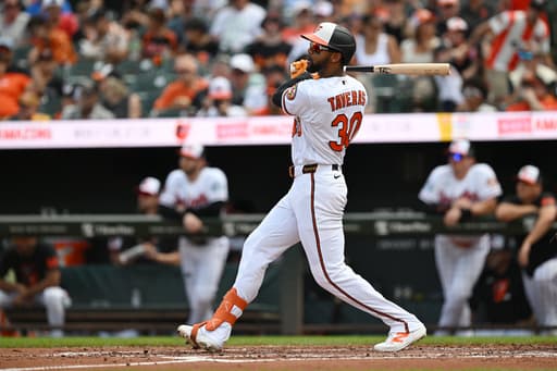 Taveras’ homer and 3 RBIs carry the Orioles to an 8-2 win over the Royals for a 3-game sweep