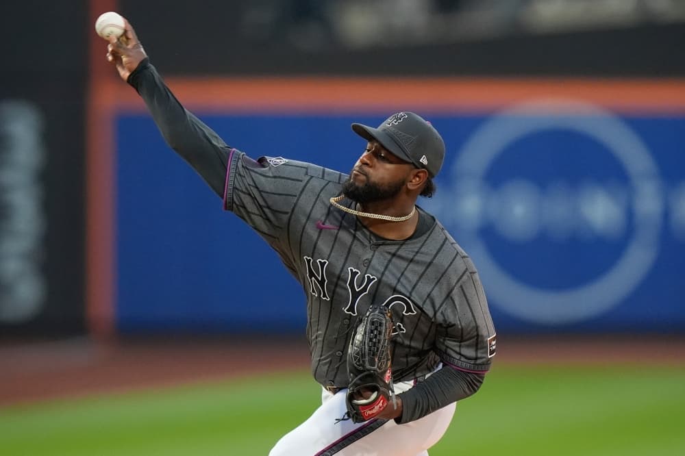 Severino finds his old form and takes a no-hitter into the 8th inning for the Mets at Citi Field