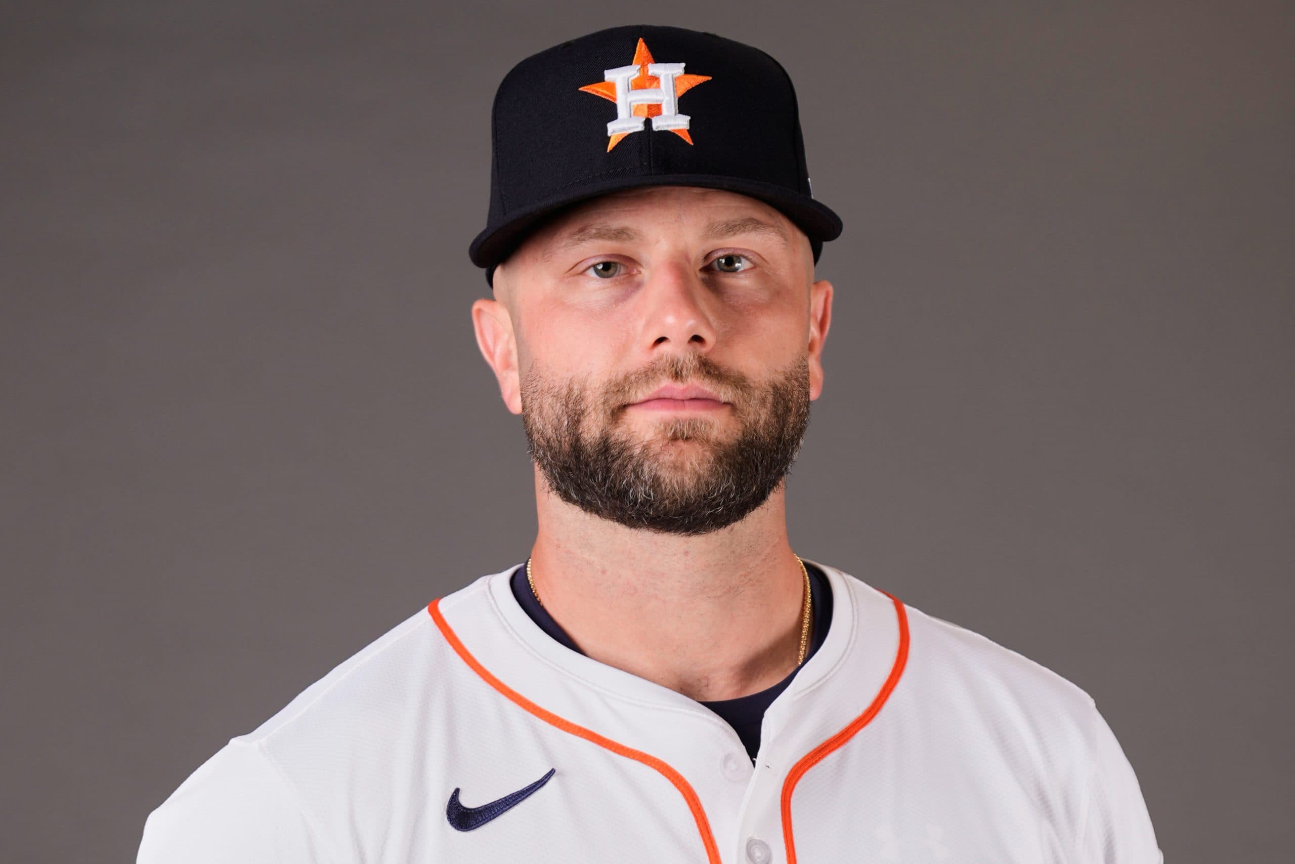 Walker homers and drives in 4 as Astros rout White Sox 10-2
