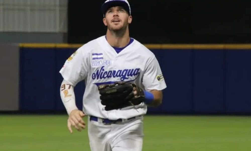 Nicaragua’s Chase Dawson Signs Contract to Play in Mexico