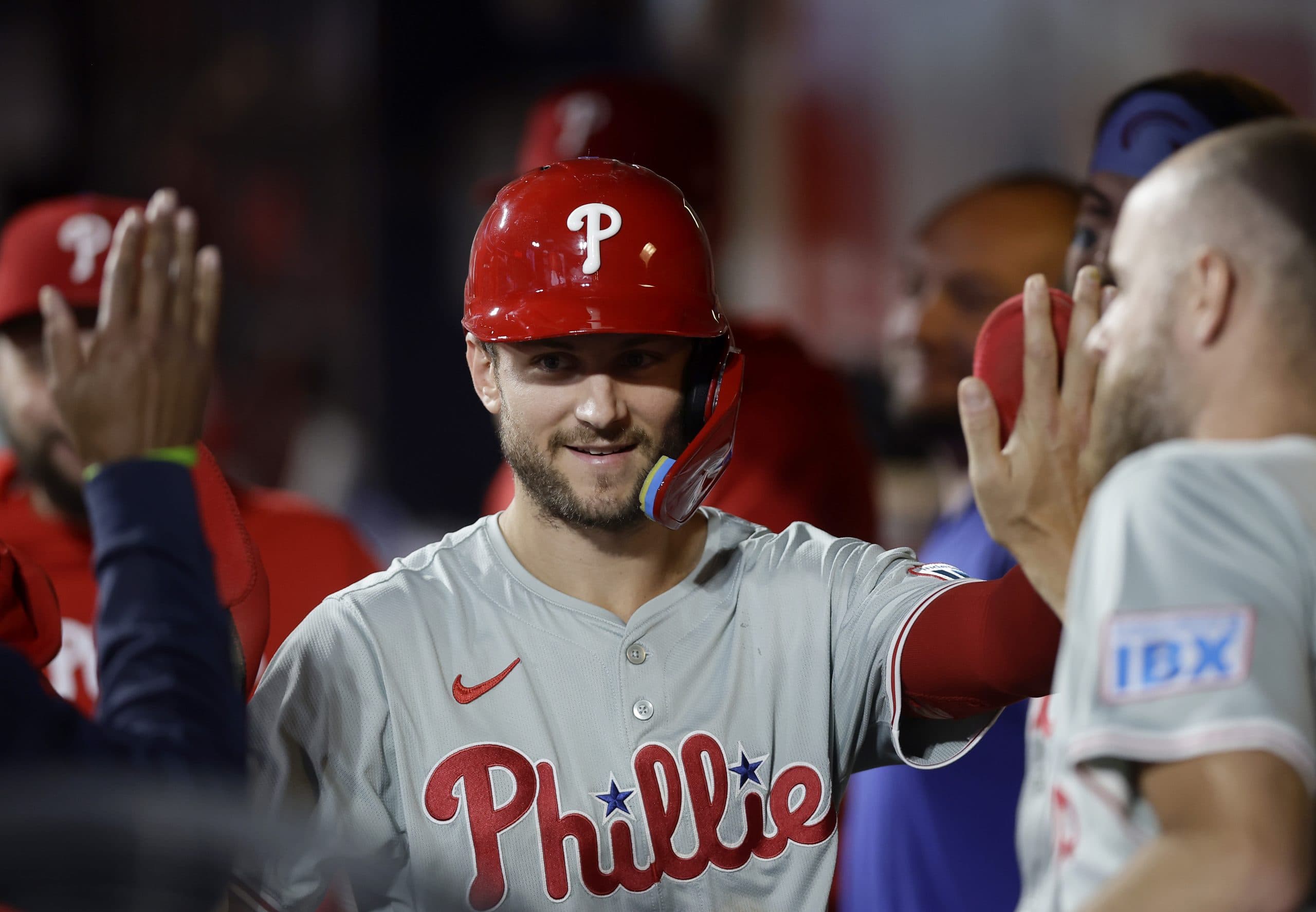 St. Louis Cardinals and Philadelphia Phillies meet in game 2 of series