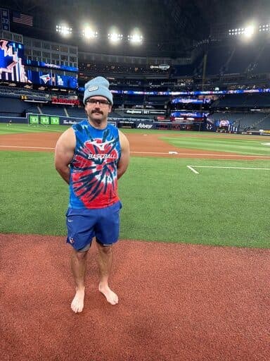 Foot note in the outfield: Toronto’s Davis Schneider skips shoes a day before playing for title