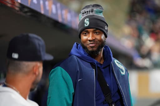 Polanco’s 2-run single gives Seattle a 4-3 win over Houston