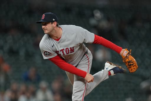 Duran hits 3-run homer, Tolle pitches 7 innings as Red Sox rally past Tigers 5-4