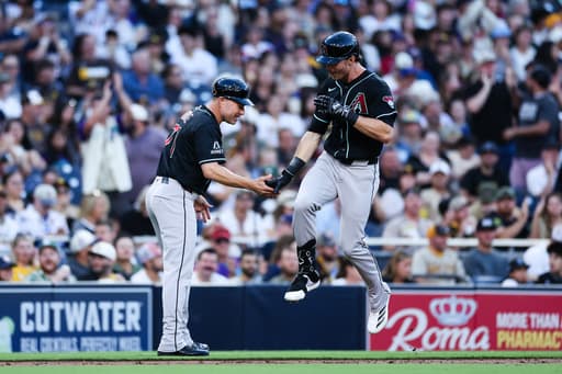 Kepler homers and drives in 4 runs to lead Diamondbacks to an 8-0 win over Padres