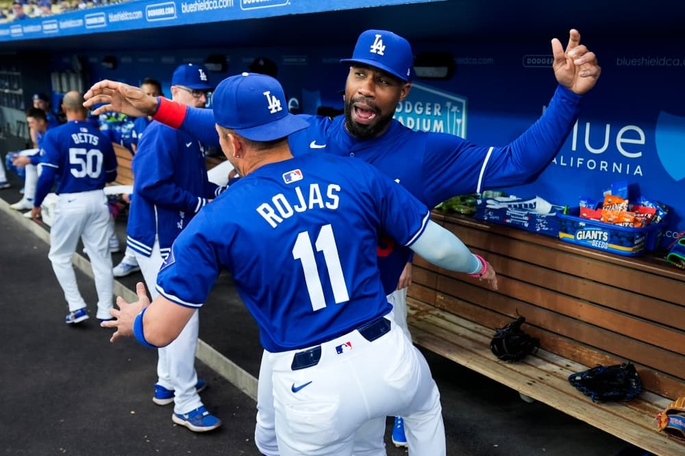 Dodgers’ Miguel Rojas upset by criticism from former Marlins teammate Jazz Chisholm Jr.