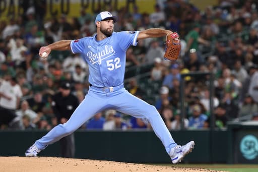 Wacha throws 6 shutout innings for his 10th win as Royals top Athletics 4-2