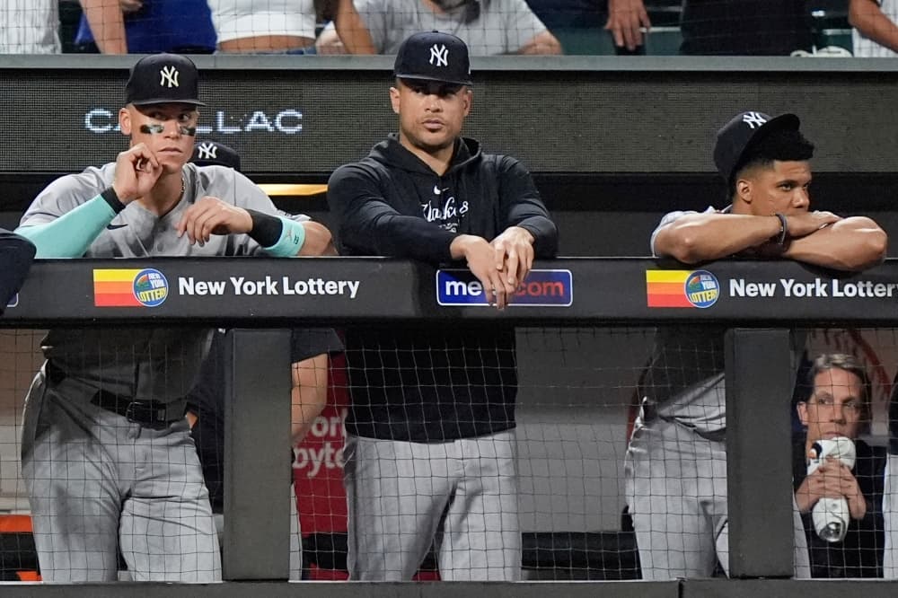 Yankees’ Giancarlo Stanton could return to team Monday in Philadelphia