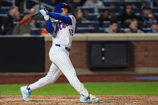 Flores hits a 2-run single in the 6th to back Giants ace Webb in a 4-2 win over the Brewers