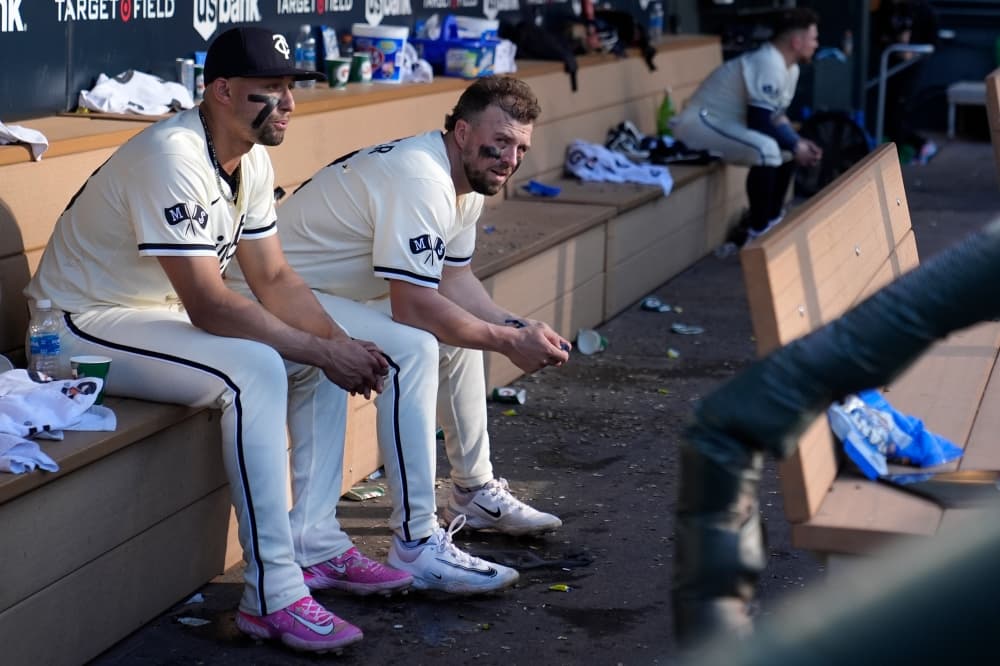 Twins Let Four Coaches Go After Late-Season Flop, including Entire Hitting Staff