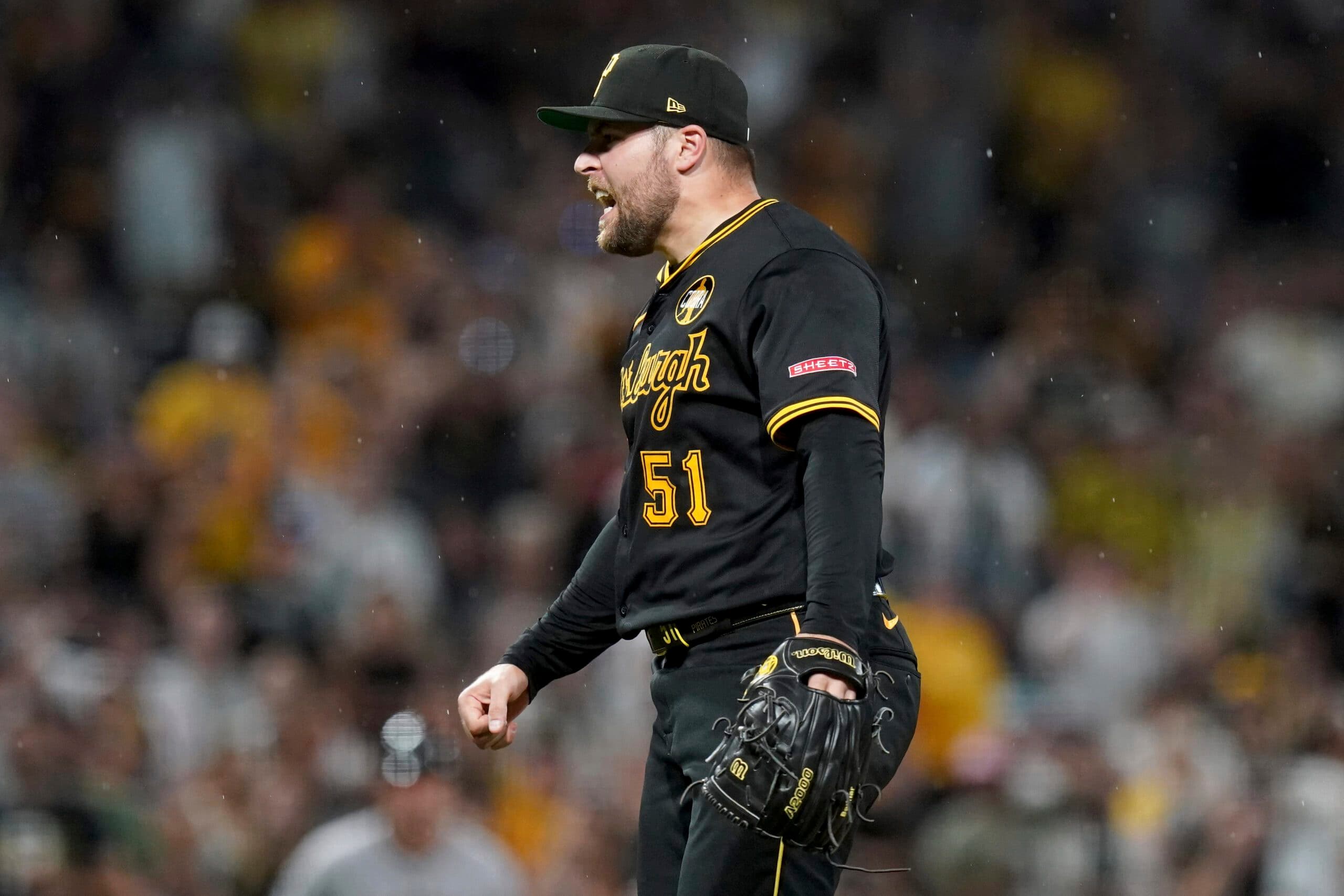 Yankees Trade for Pirates Closer David Bednar to Aid Bullpen