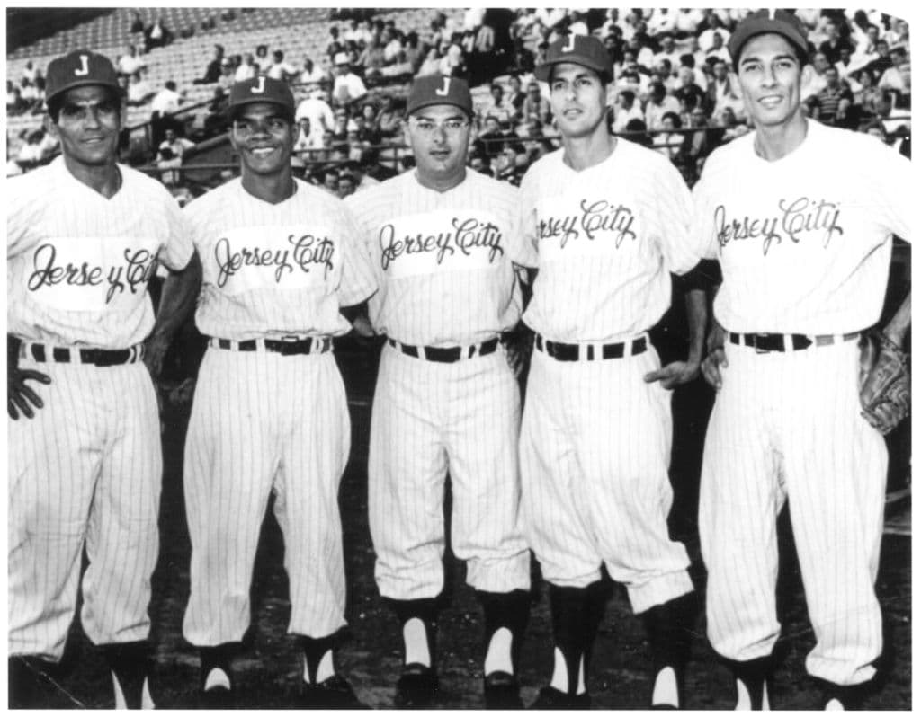 Venezuelan MLB LegendVictor Davalillo Passed Away On Wednesday At 84 Years Old
