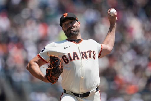 Ray strikes out 9 and becomes NL’s first 8-game winner as Giants beat Padres 3-2