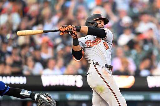 Holliday’s 4 hits, Orioles’ 3 homers leads to an 8-5 victory over the Tigers
