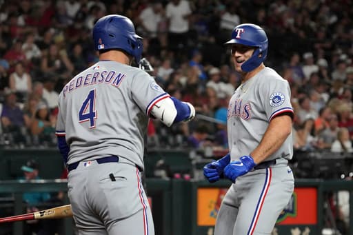 Osuna’s 2-run single in 10th inning pushes Rangers past Diamondbacks 7-5 for 6th straight win
