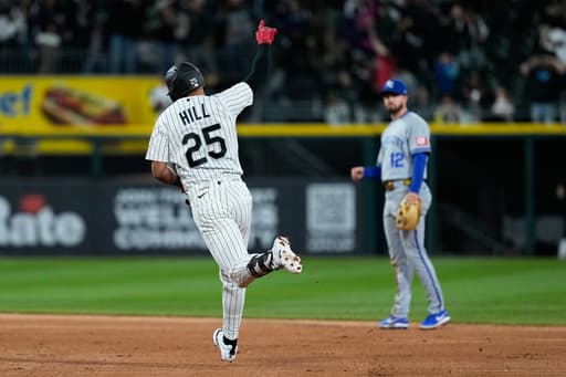 Hill’s second pinch homer of season leads White Sox over Royals 6-5