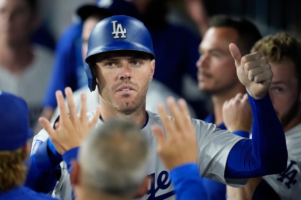 Dodgers’ Freddie Freeman scratched, returning to Los Angeles to be with family