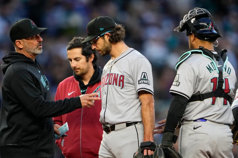 Arizona ace Zac Gallen leaves in 6th inning against Seattle with right hamstring tightness