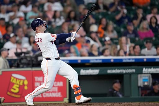 Christian Walker homers twice to lead Astros over Rockies 4-3