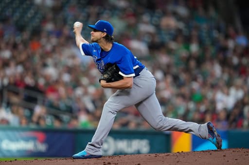 Nola to start World Baseball Classic semifinal for Italy against Venezuela instead of Lorenzen