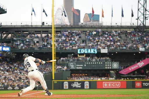 Mariners slugger Cal Raleigh hits MLB-leading 60th home run against Rockies