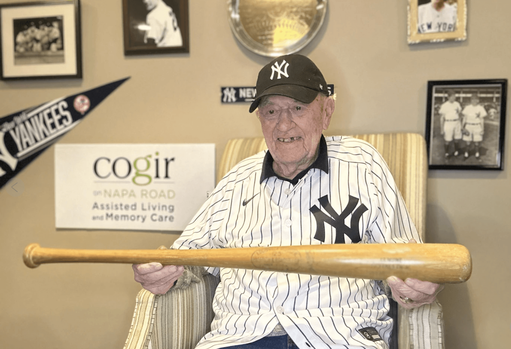 Former pitcher Schallock, who once replaced Mickey Mantle on the Yankees’ roster, has died