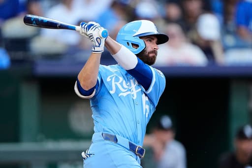 Rave fills in nicely for Pasquantino in Royals’ 6-2 victory over the White Sox
